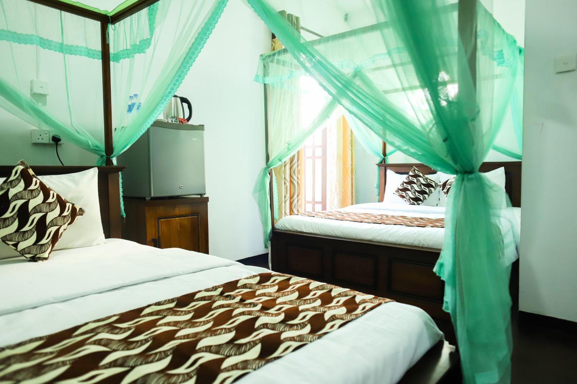 Village Star Rest-mirissa 3*