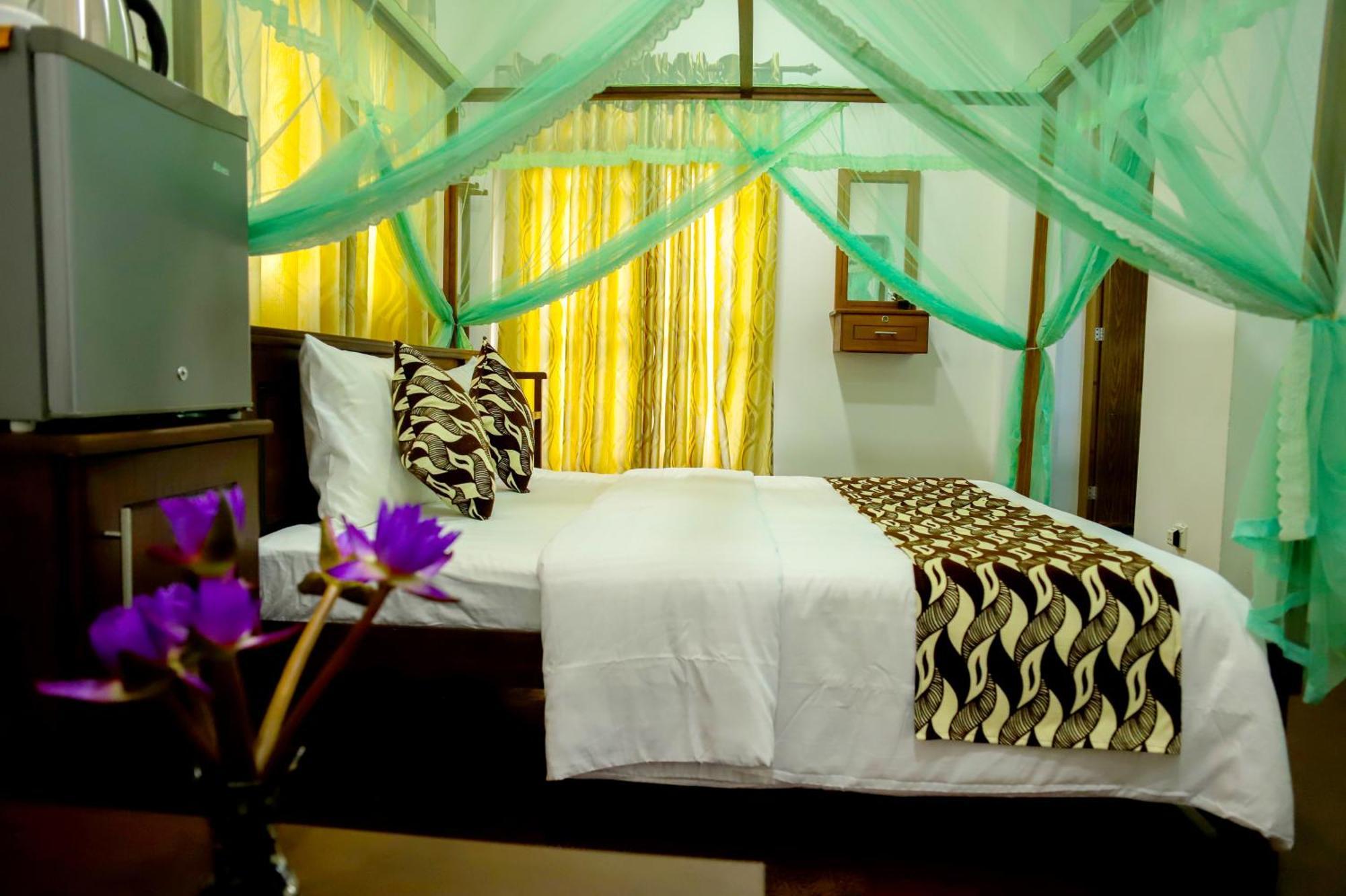Village Star Rest-mirissa Guest house