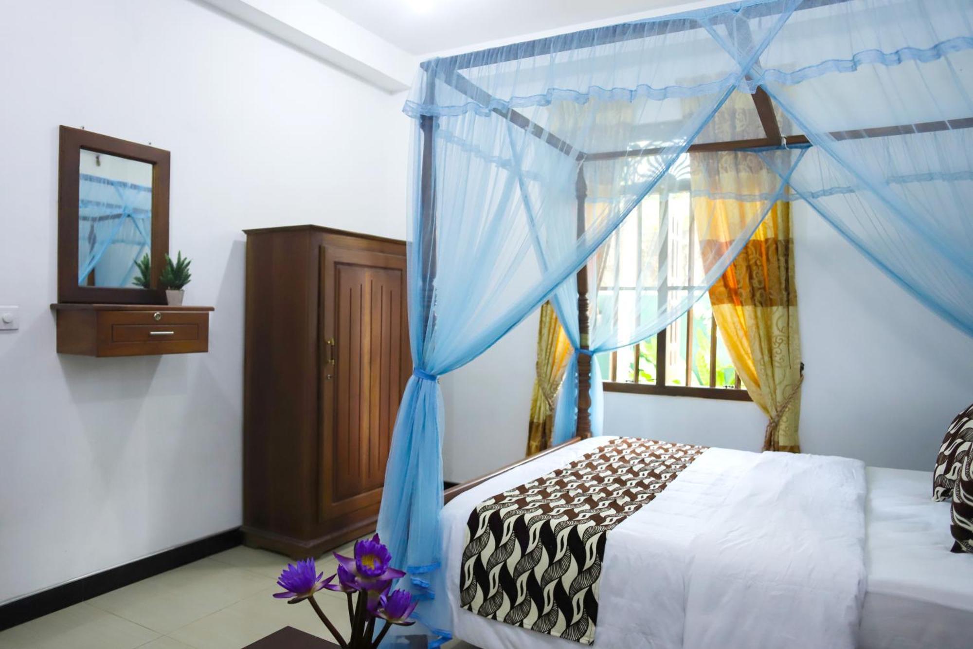 Guest house Village Star Rest-mirissa 3*