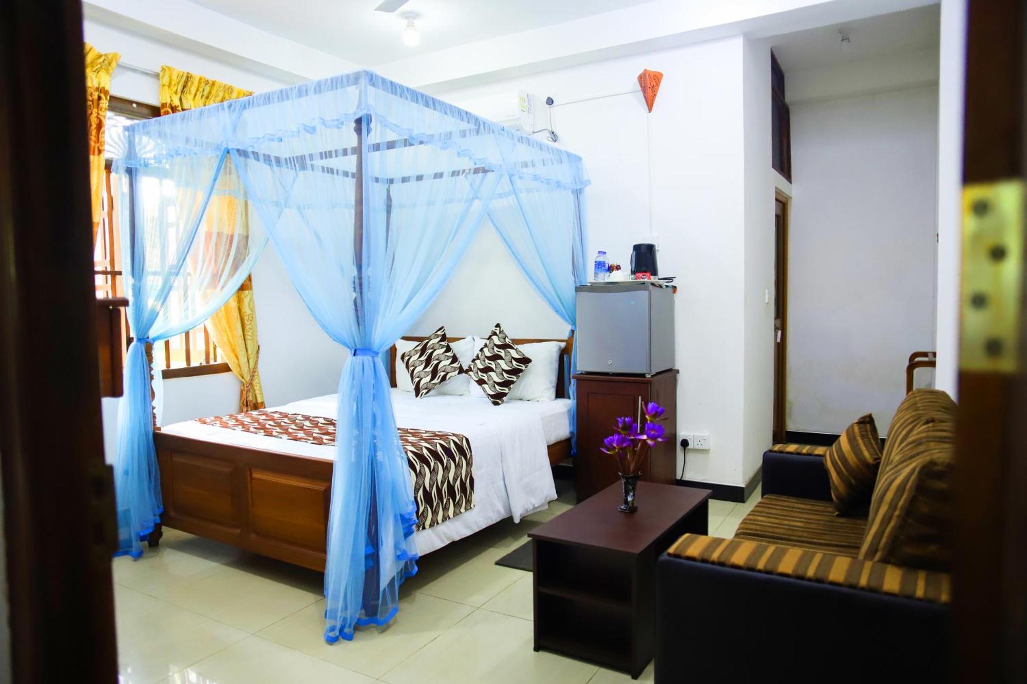 Village Star Rest-mirissa 3*